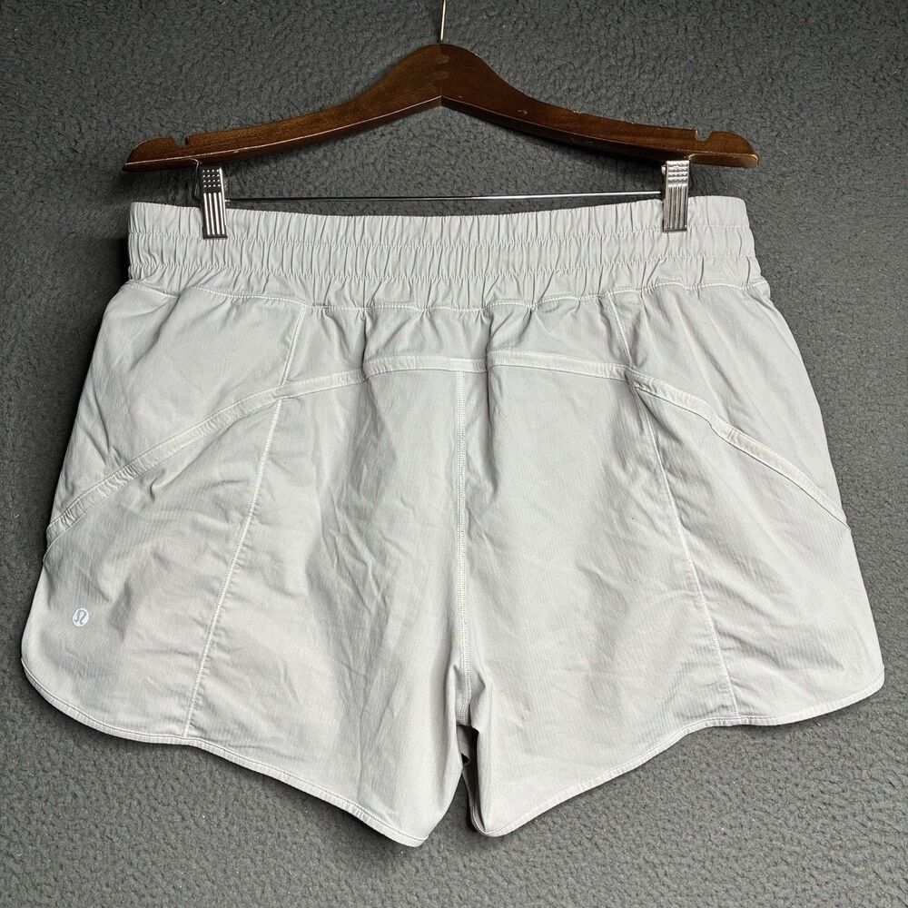 Lululemon Hotty Hot High-Rise Lined Short White Running Training Size 16 Reg